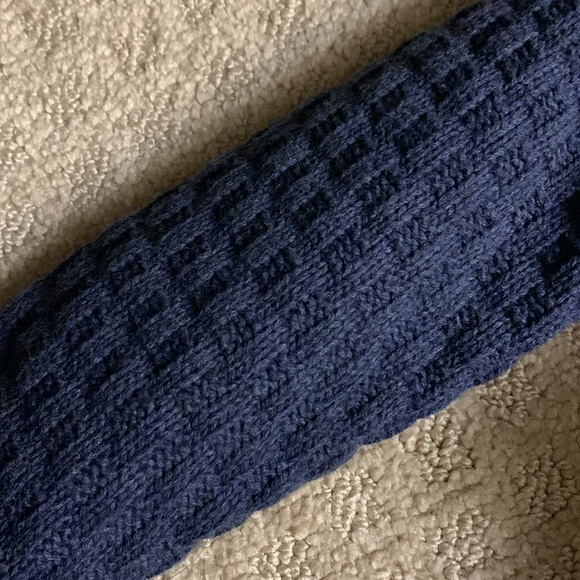 Fur lined sweater jacket with matching hat + gloves - Picture 2 of 3